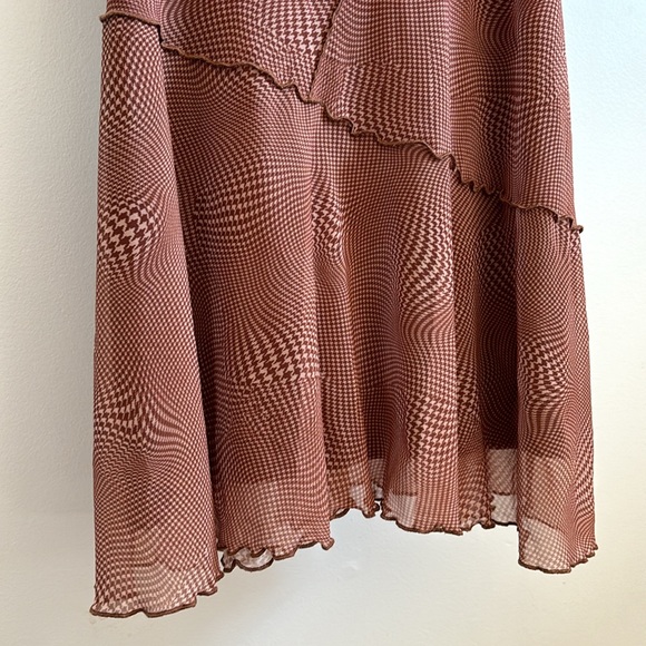 Urban Outfitters moxie mesh mini slip dress. - Picture 4 of 8